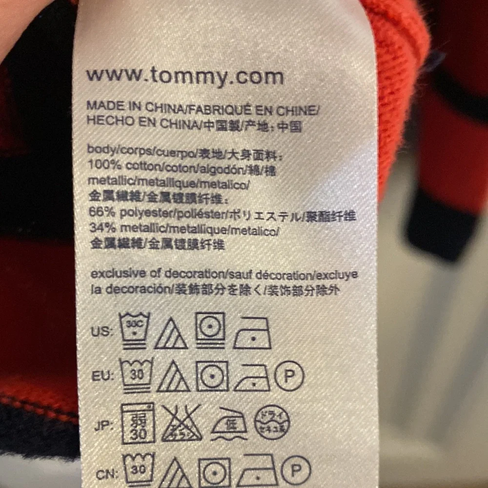 Tommy Hilfiger Sweater - Picture 4 of 4